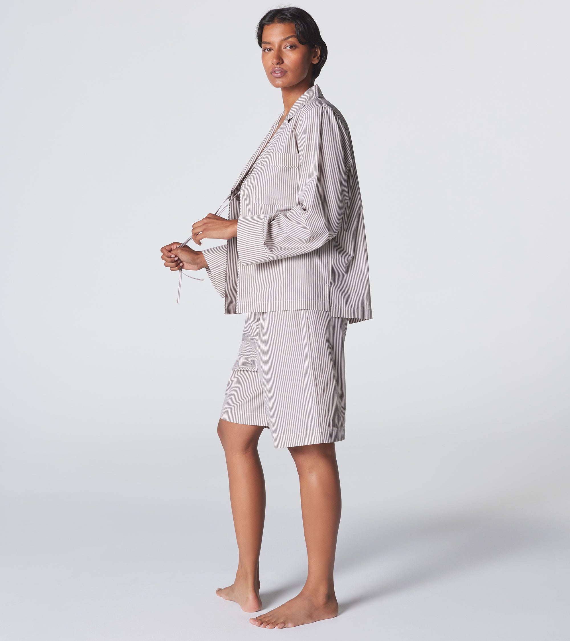 The Do Not Disturb Short - Latte Stripe