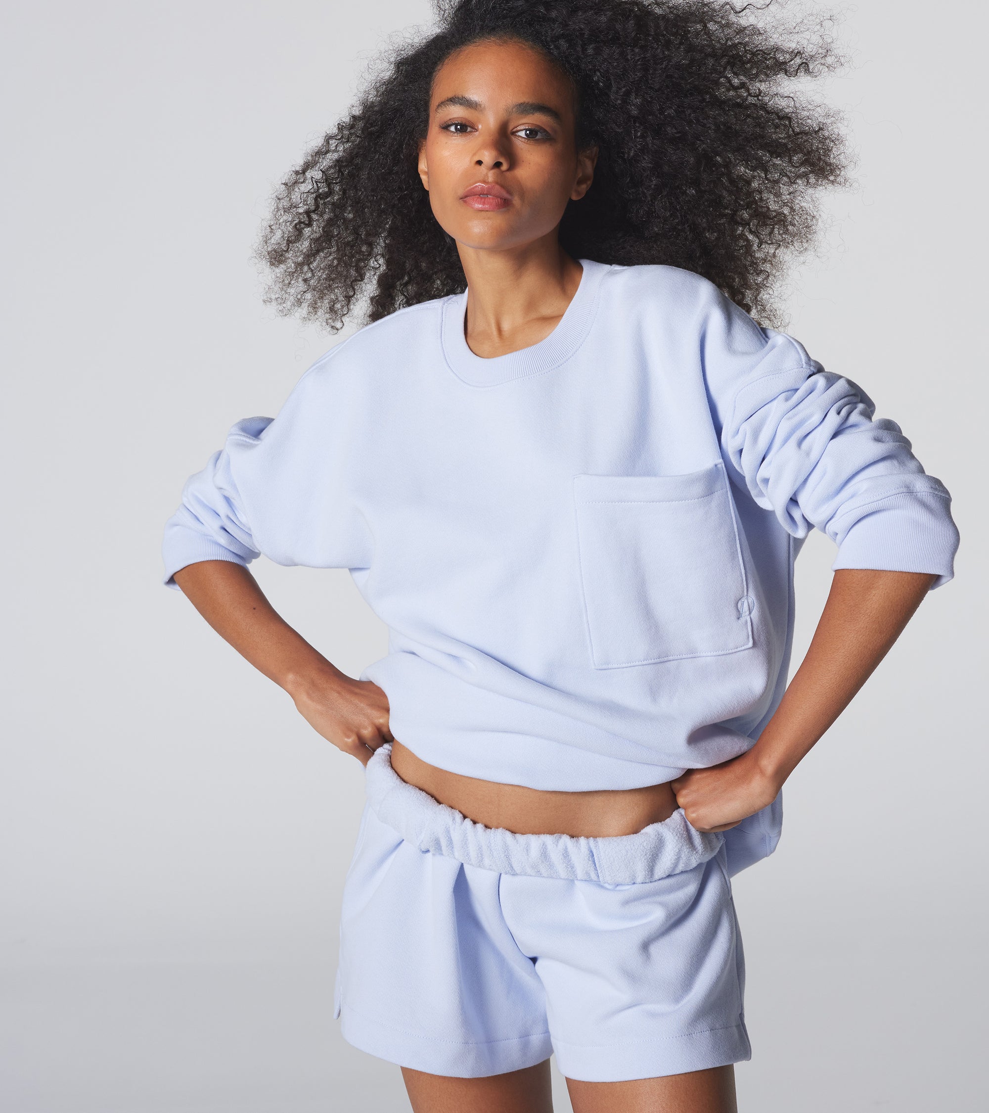 The Golden Night Sweatshirt - Cloud