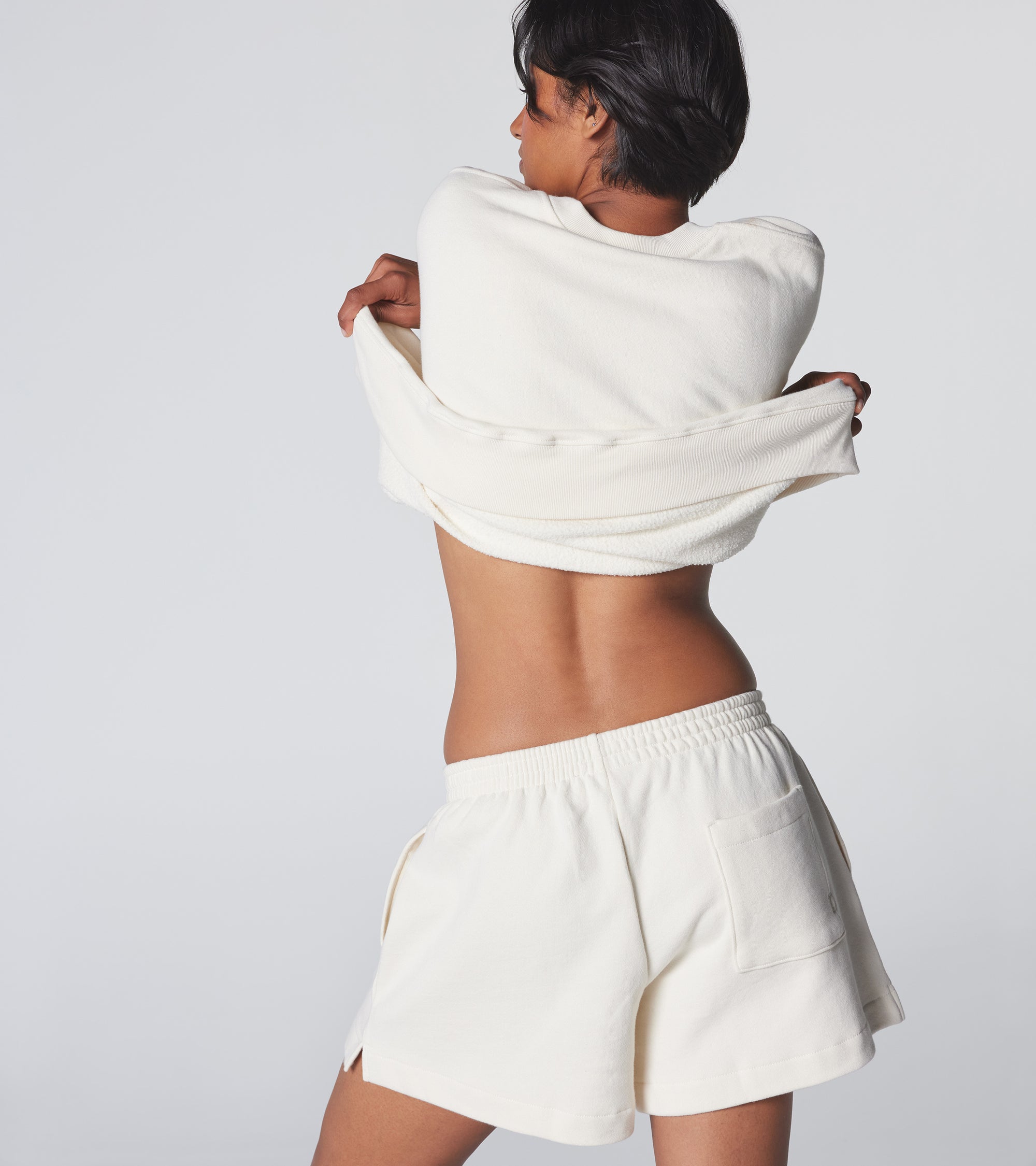 The Golden Night Short - Whipped Cream