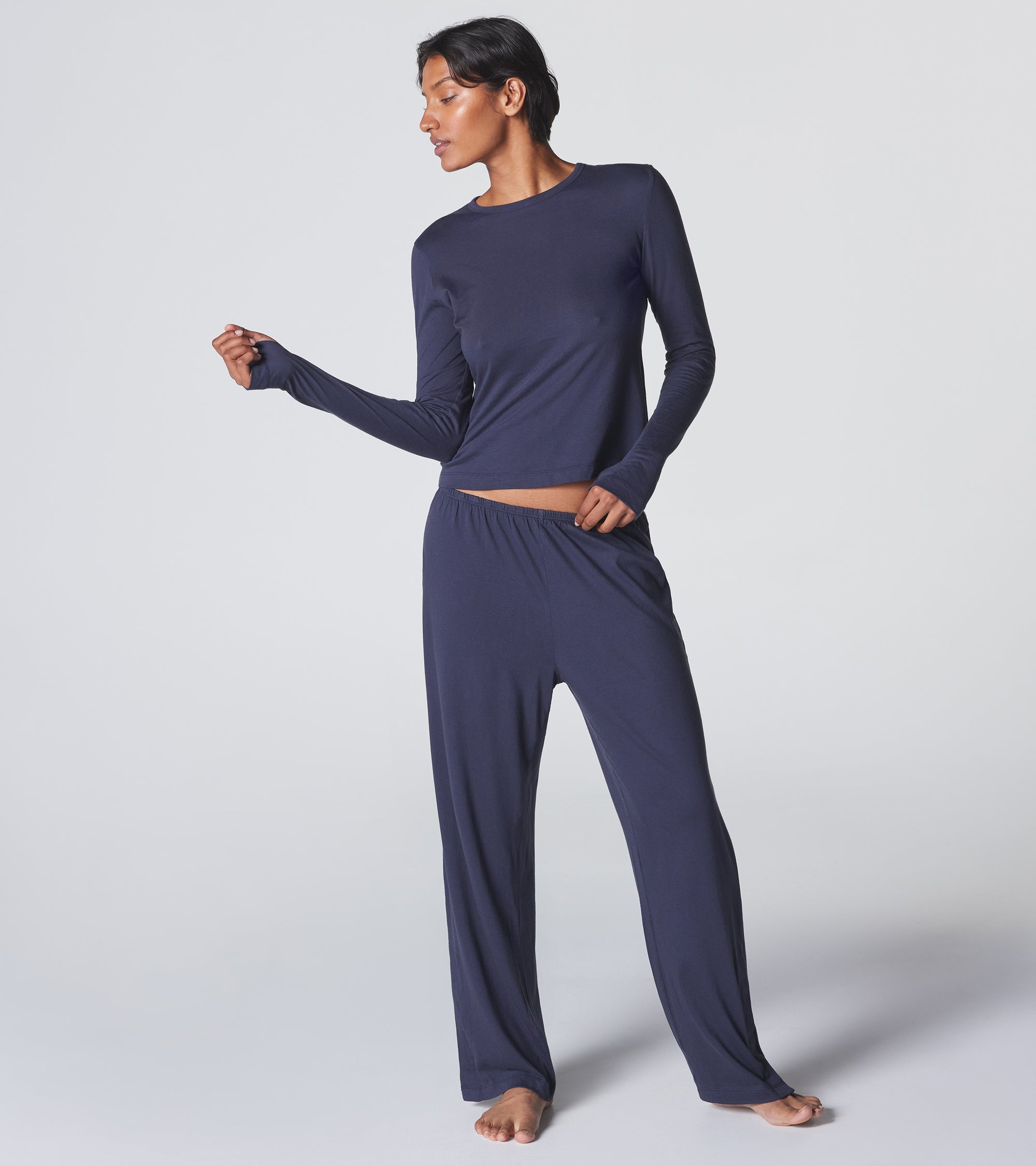 The Long Weekend Pant - Navy